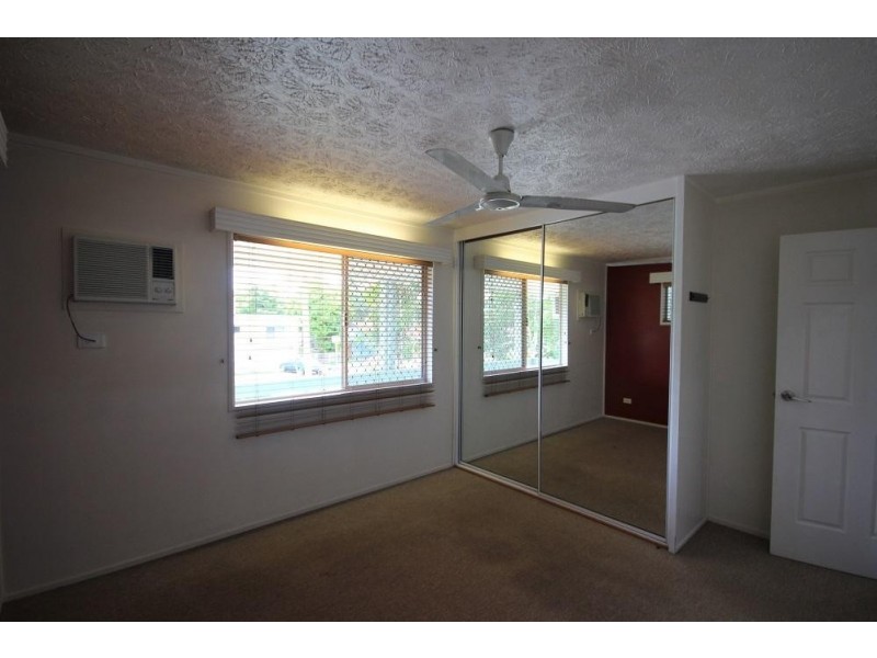 11 Valencia Street, Kirwan QLD 4817