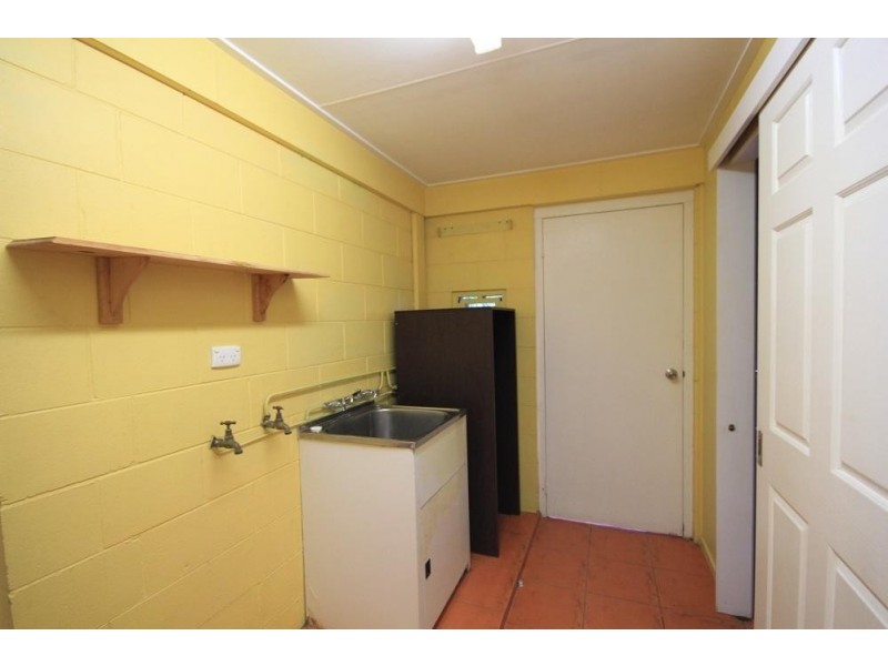 11 Valencia Street, Kirwan QLD 4817