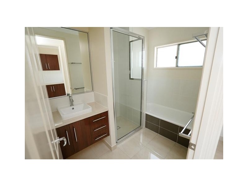 28 Nima Street, Burdell QLD 4818