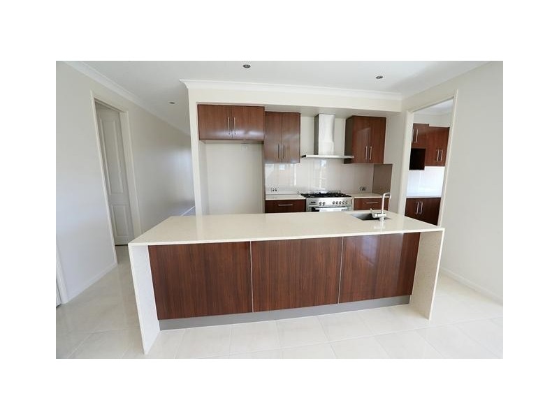 28 Nima Street, Burdell QLD 4818