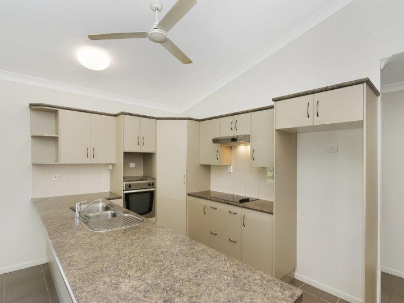 34 Mendi Drive, Bushland Beach QLD 4818