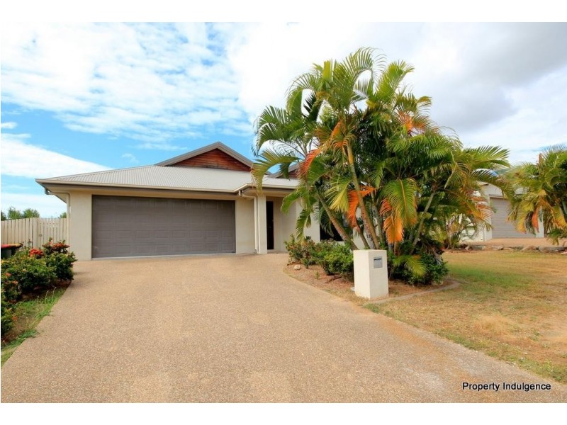 34 Mendi Drive, Bushland Beach QLD 4818