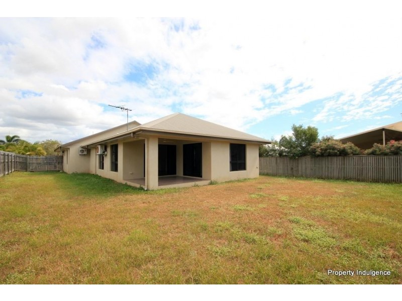 34 Mendi Drive, Bushland Beach QLD 4818