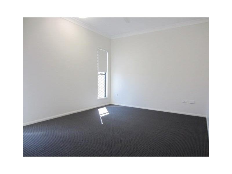 42 Dahlia Street, Burdell QLD 4818