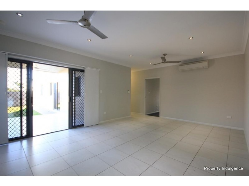 42 Dahlia Street, Burdell QLD 4818