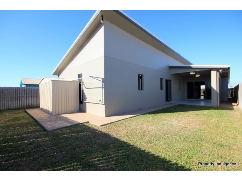 42 Dahlia Street, Burdell QLD 4818