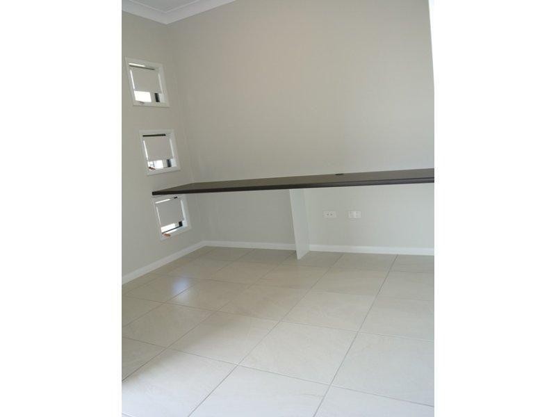 42 Dahlia Street, Burdell QLD 4818