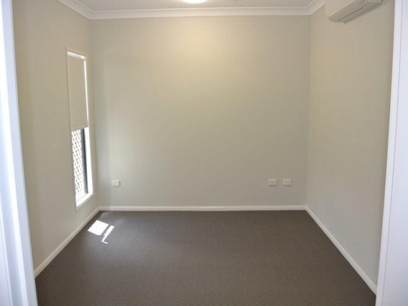 42 Dahlia Street, Burdell QLD 4818