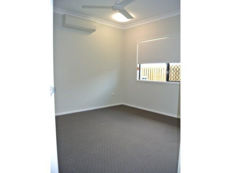 42 Dahlia Street, Burdell QLD 4818