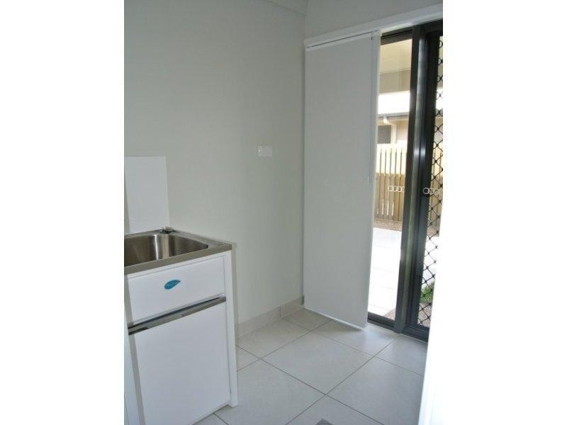 42 Dahlia Street, Burdell QLD 4818