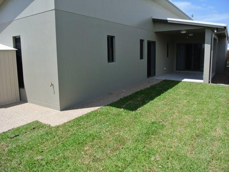 42 Dahlia Street, Burdell QLD 4818