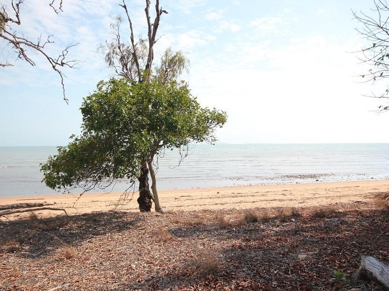 51 The Esplanade, Toolakea QLD 4818