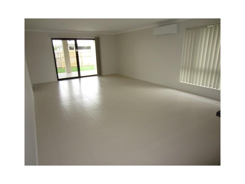 17 Lanikai Place, Mount Low QLD 4818