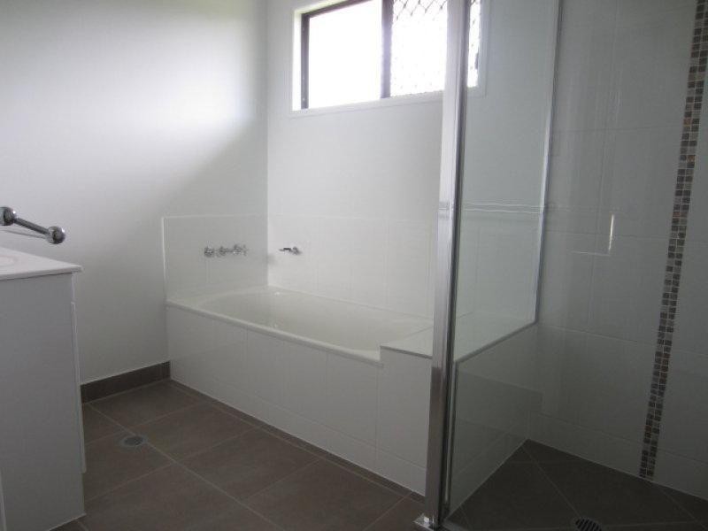 1/29 Oonoonba Road, Idalia QLD 4811