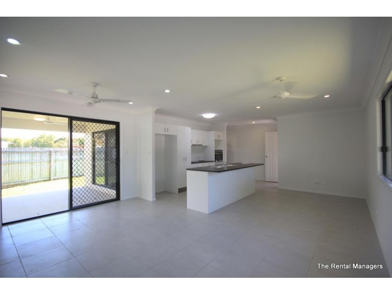 1/29 Oonoonba Road, Idalia QLD 4811