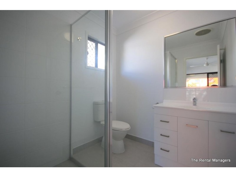 2/29 Oonoonba Road, Idalia QLD 4811