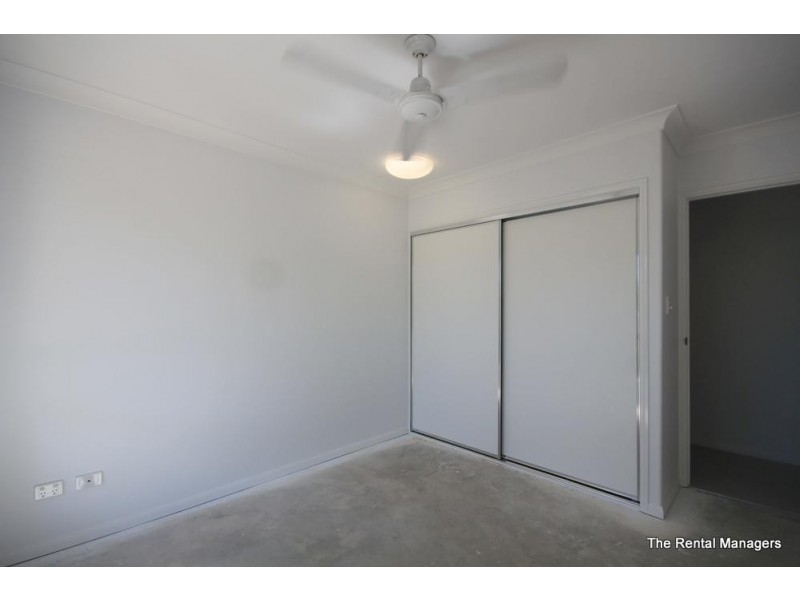 2/29 Oonoonba Road, Idalia QLD 4811