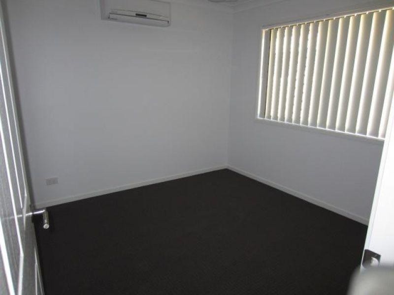 2 Smugglers Cove, Mount Low QLD 4818