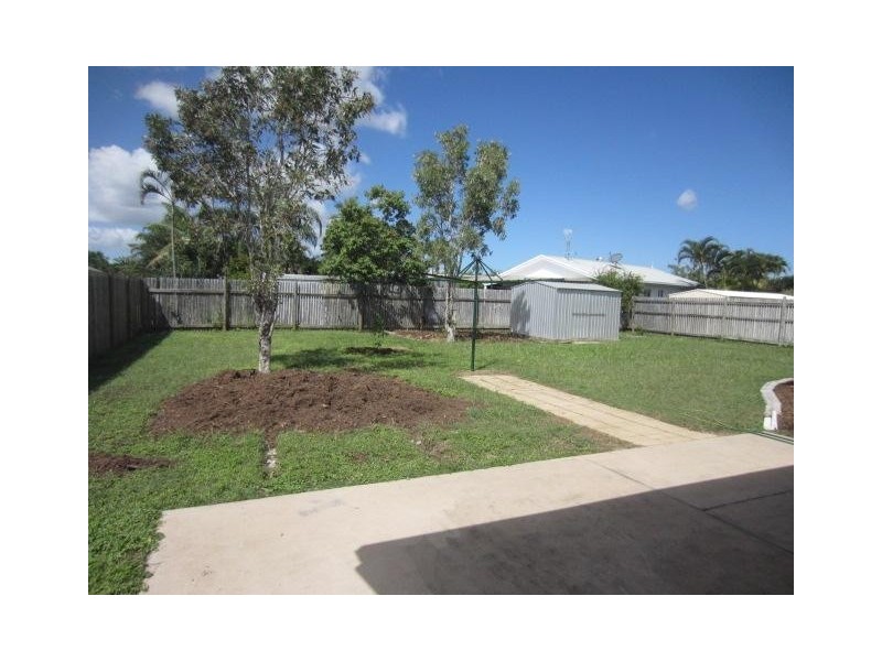 56 Griffey Street, Burdell QLD 4818