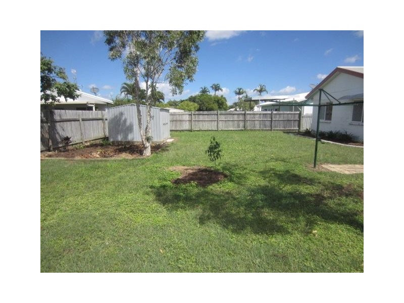 56 Griffey Street, Burdell QLD 4818