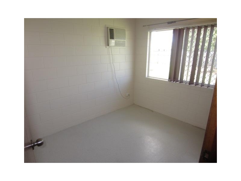 56 Griffey Street, Burdell QLD 4818