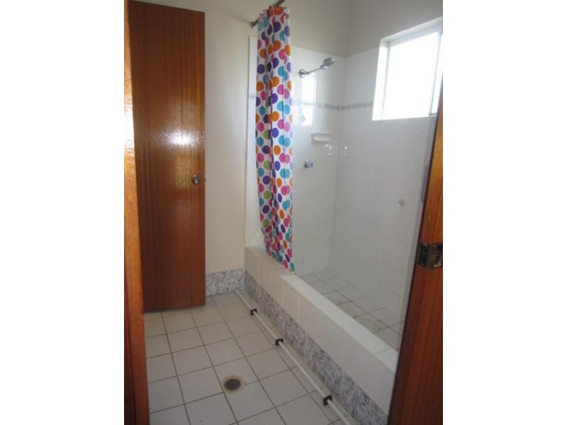 56 Griffey Street, Burdell QLD 4818