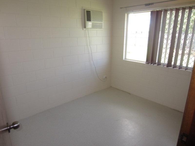 56 Griffey Street, Burdell QLD 4818