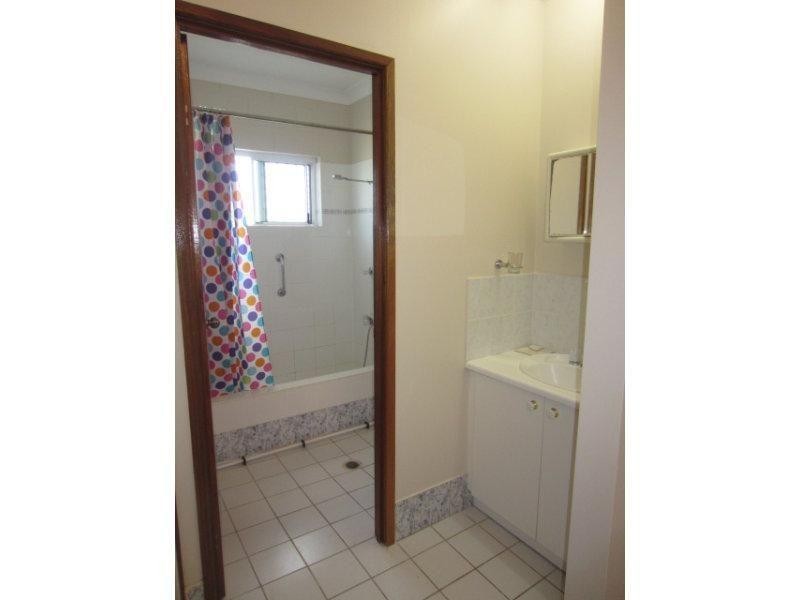 56 Griffey Street, Burdell QLD 4818