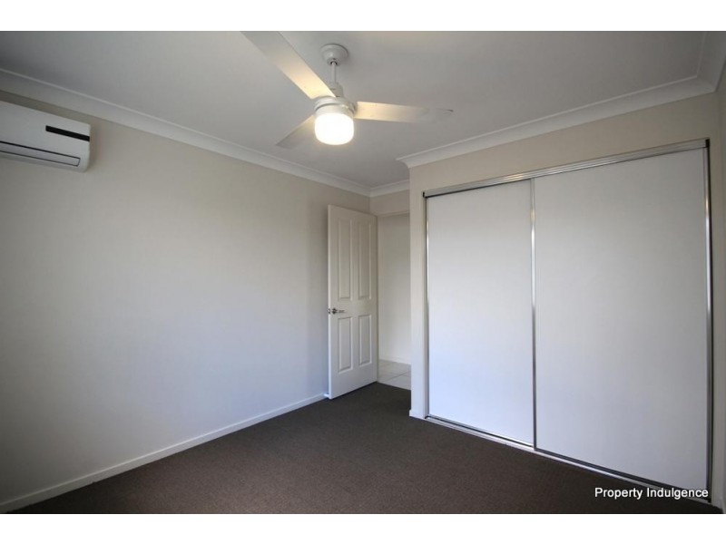 4 Smugglers Cove, Mount Low QLD 4818