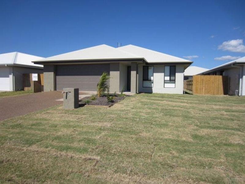 4 Smugglers Cove, Mount Low QLD 4818