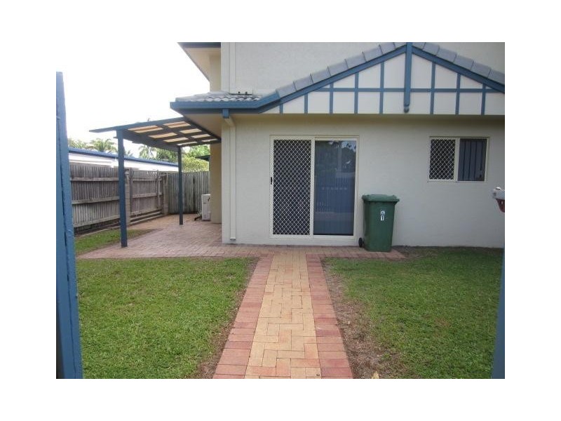 1/11 China Street, Mundingburra QLD 4812