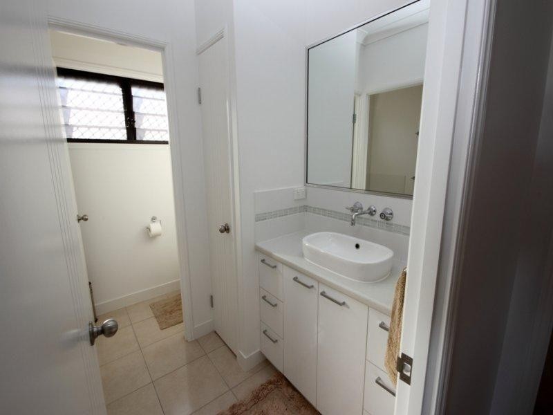 121 Goicoechea Drive, Bushland Beach QLD 4818