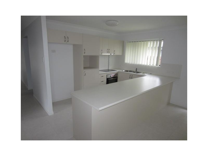 12 Stella Street, Kelso QLD 4815