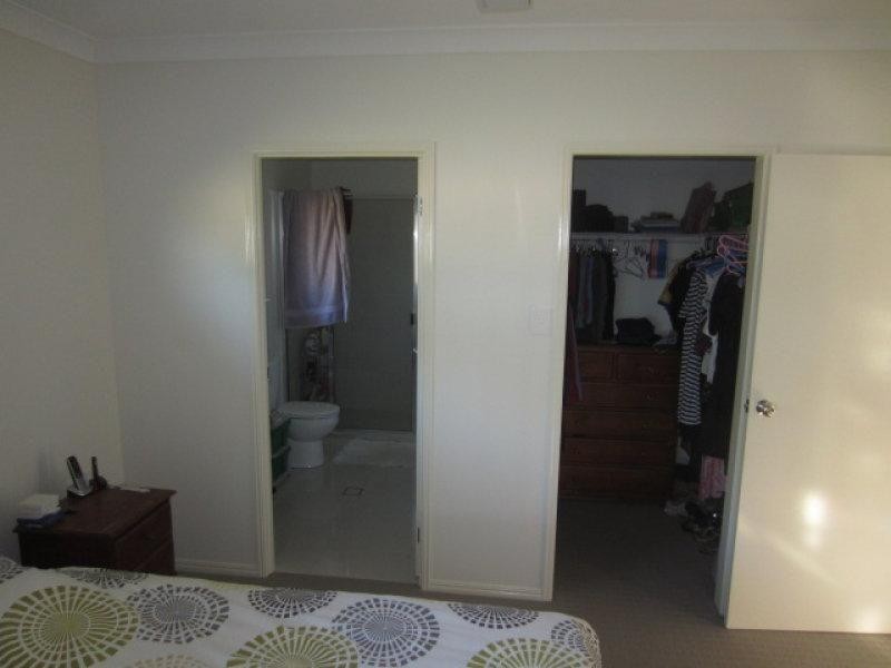 30 Kirrama Court, Bushland Beach QLD 4818