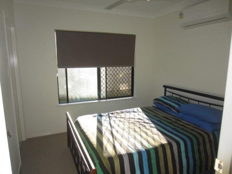 30 Kirrama Court, Bushland Beach QLD 4818