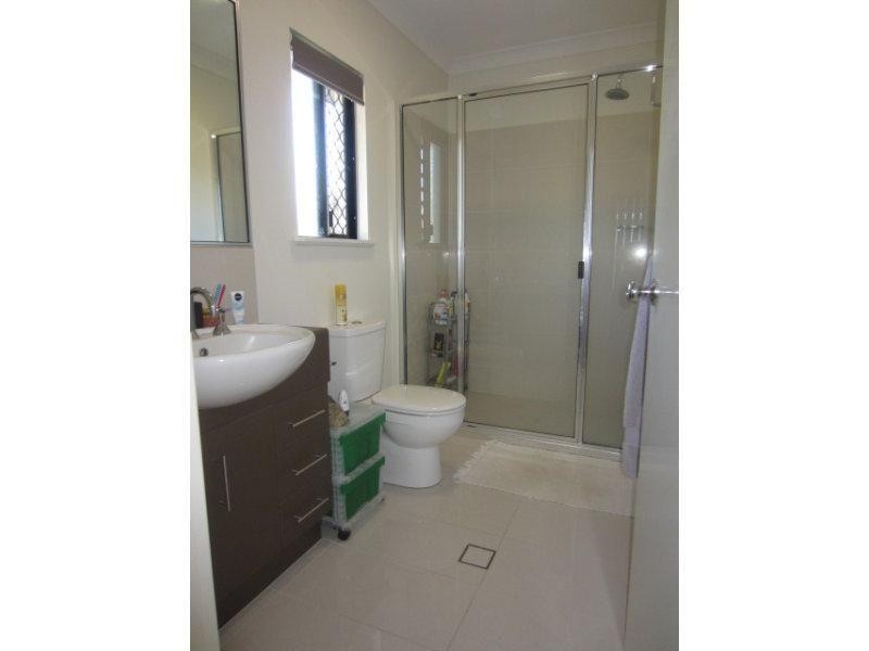 30 Kirrama Court, Bushland Beach QLD 4818