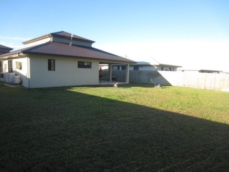 30 Kirrama Court, Bushland Beach QLD 4818