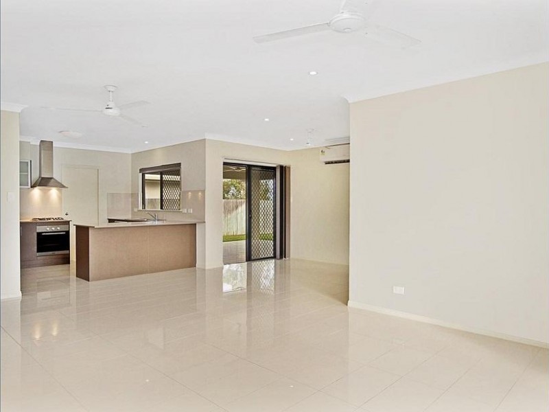 30 Kirrama Court, Bushland Beach QLD 4818