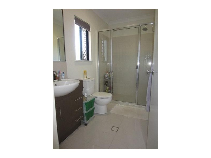 30 Kirrama Court, Bushland Beach QLD 4818