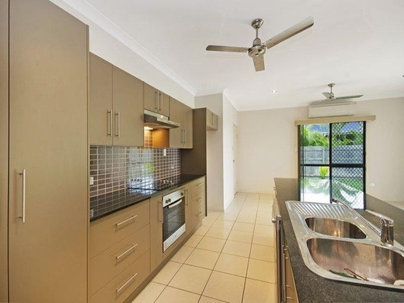 28 Daintree Drive, Bushland Beach QLD 4818