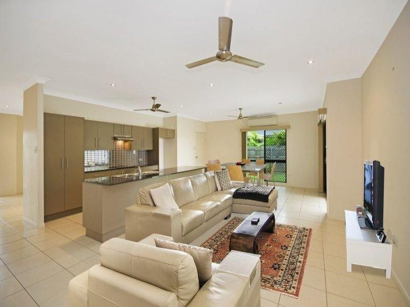 28 Daintree Drive, Bushland Beach QLD 4818