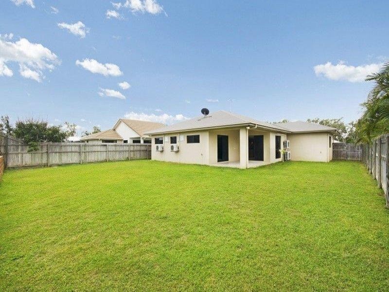28 Daintree Drive, Bushland Beach QLD 4818