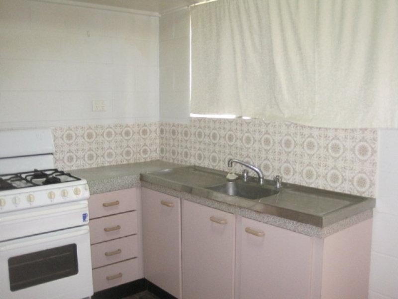 1/28 Echlin Street, West End QLD 4810