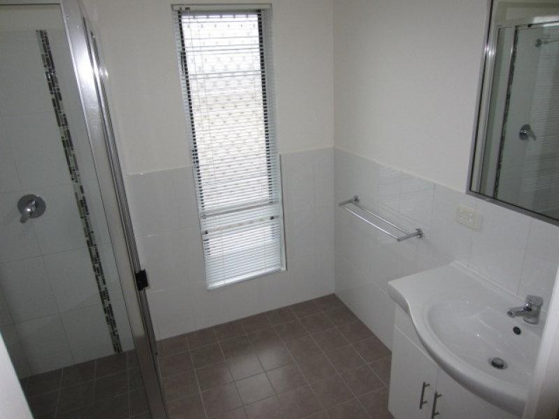 11 Keswick Street, Bushland Beach QLD 4818