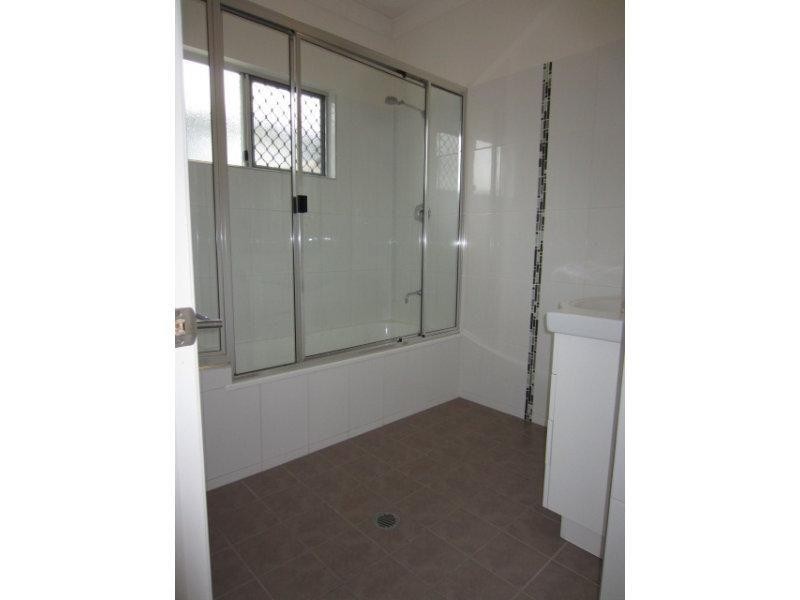 11 Keswick Street, Bushland Beach QLD 4818