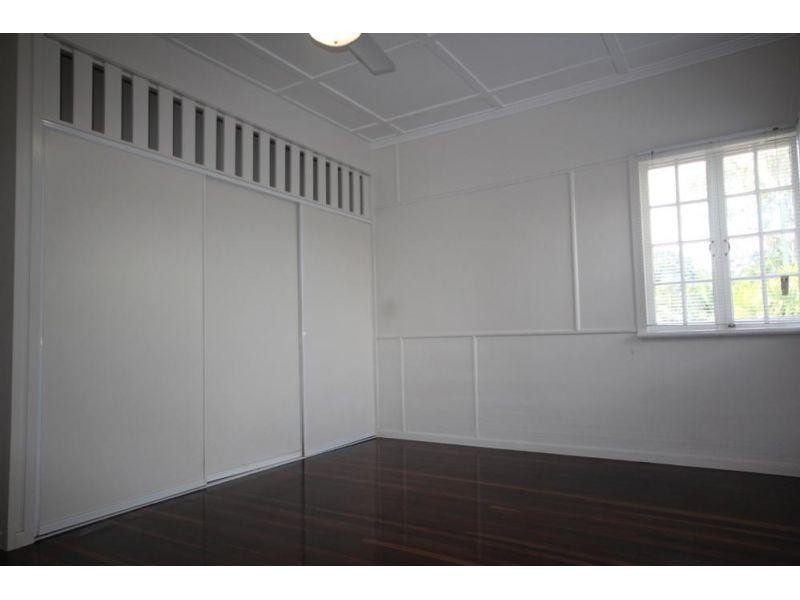 Hermit Park QLD 4812