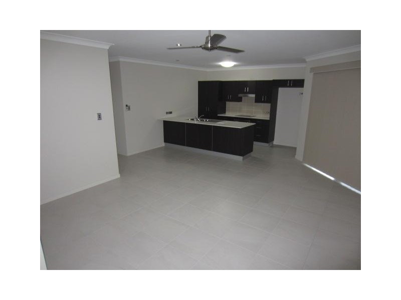 7 Aldrin Street, Burdell QLD 4818