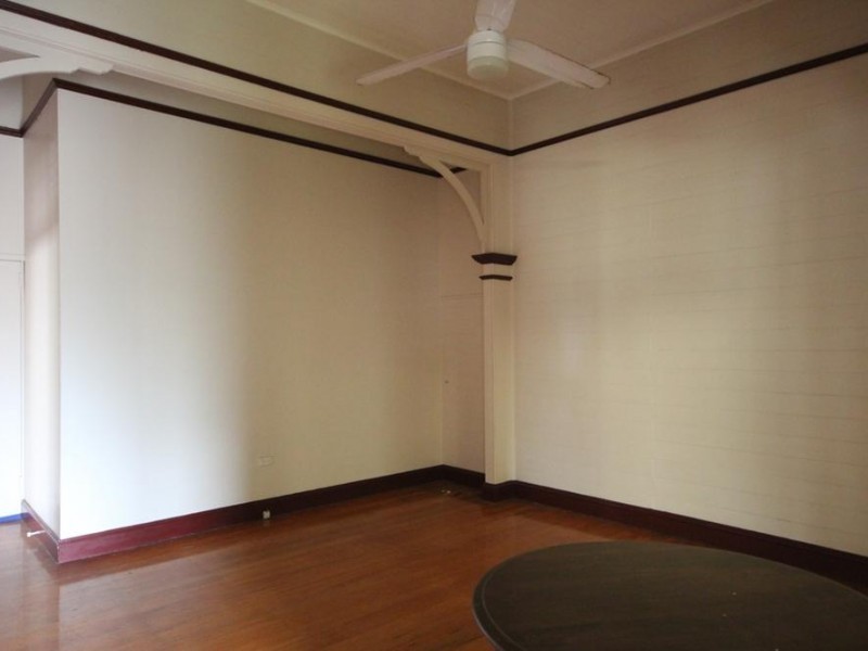 Hermit Park QLD 4812