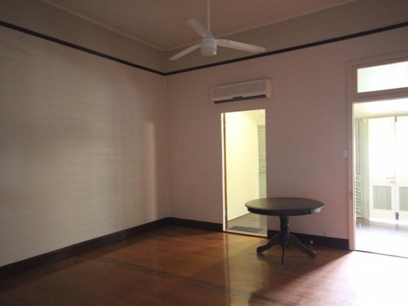 28A Ackers Street, Hermit Park QLD 4812