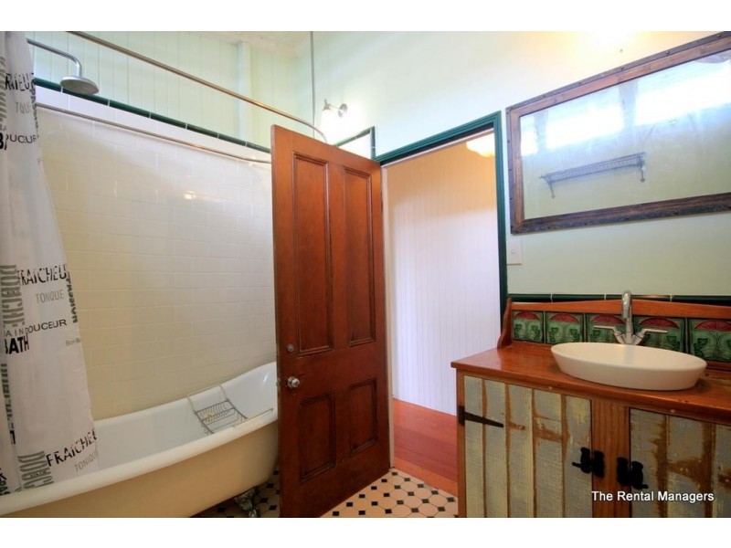 28A Ackers Street, Hermit Park QLD 4812